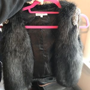 Fur vest